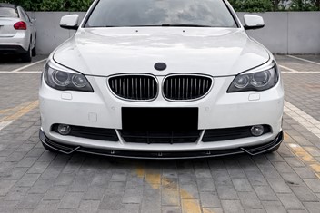 Dokładka do zderzaka BMW E60 / E61 03-07